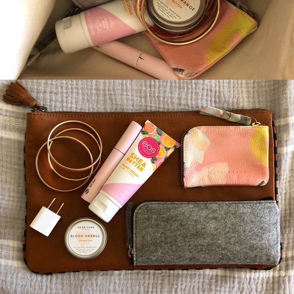 madewell leather simple pouch in desert stripe - Picture 8 of 8